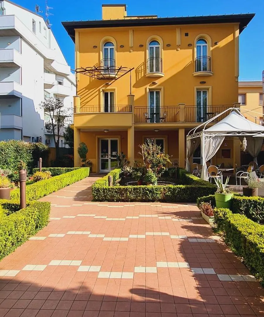 Hotel Alibi Rimini 3*,