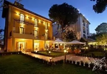 Hotel Alibi Rimini 3*,