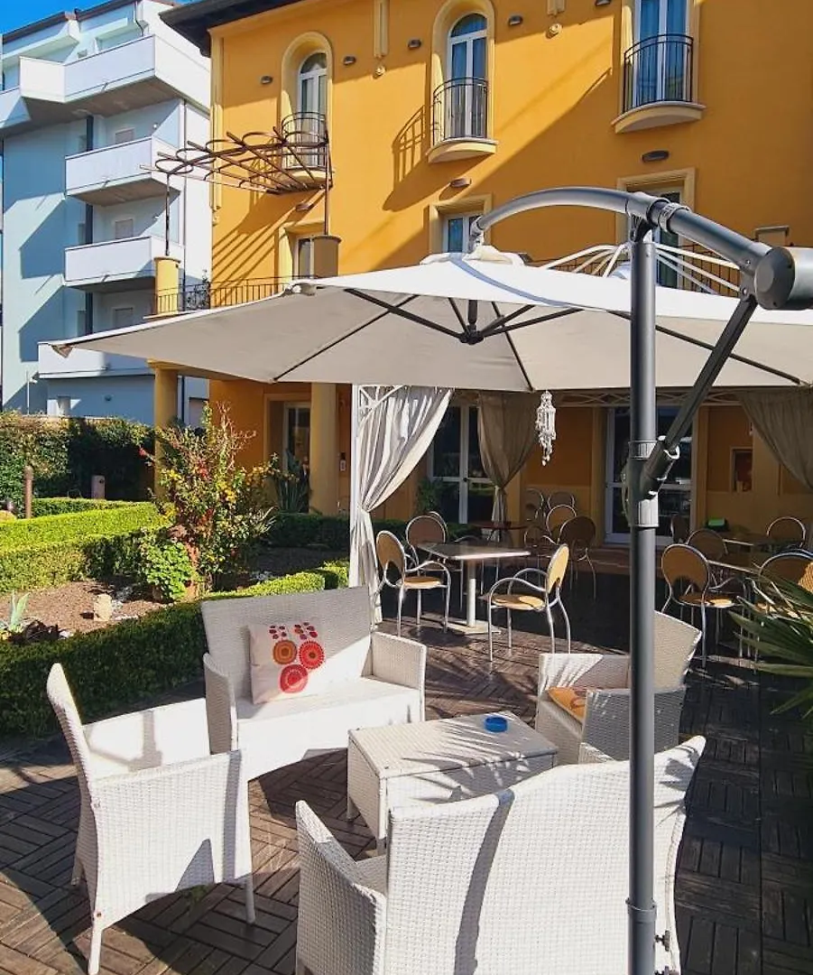 ***  Hotel Alibi Rimini Italien
