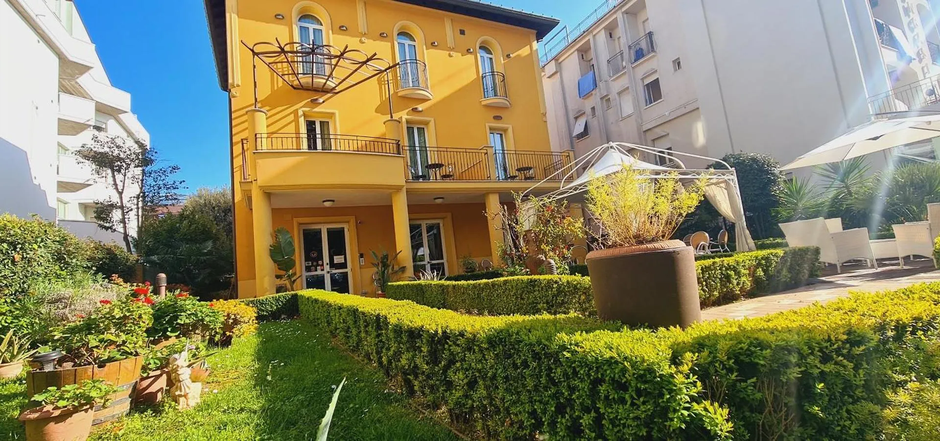 Hotel Alibi Rimini 3*,