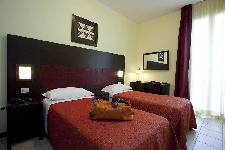 Hotel Alibi Rimini 3*,