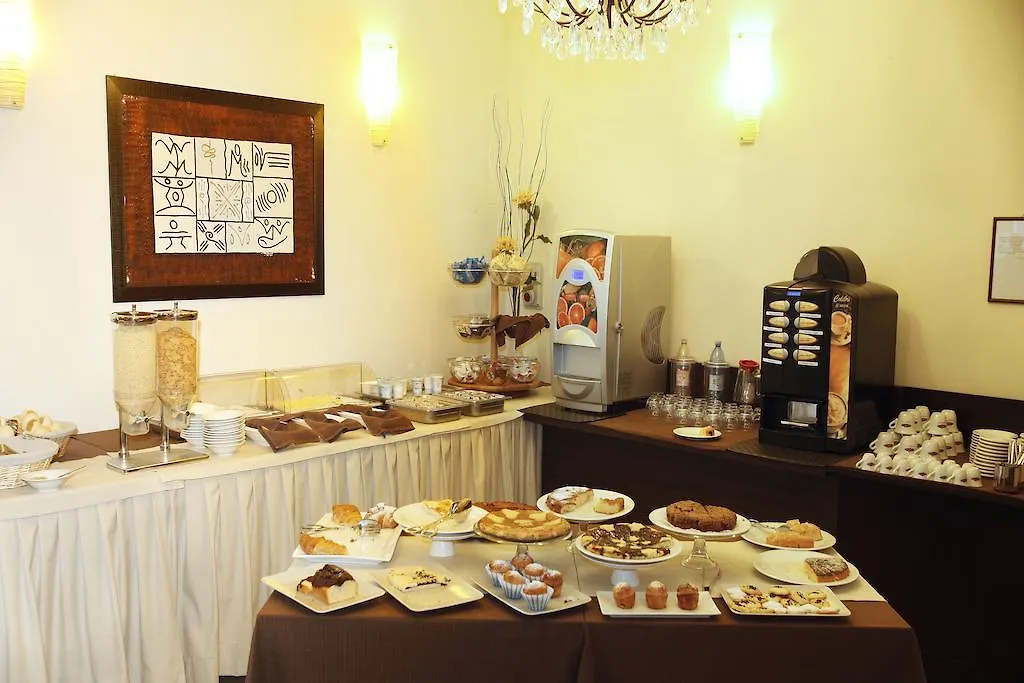 Hotel Alibi Rimini 3*,  Olaszország